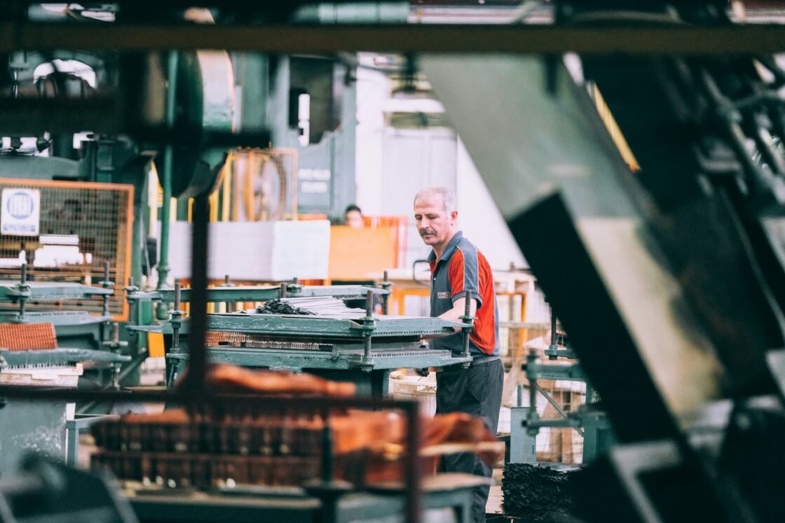 Inventory and Wastage Tracking Software for Glass Processing Units in Punjab